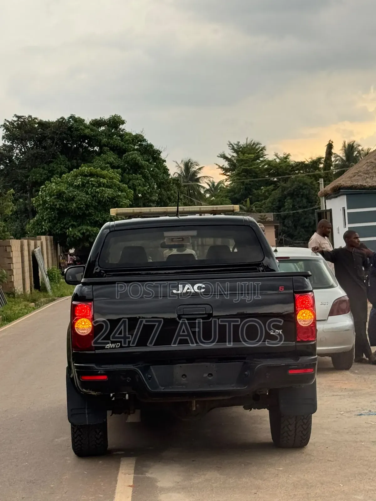 JAC T6 2015 Black