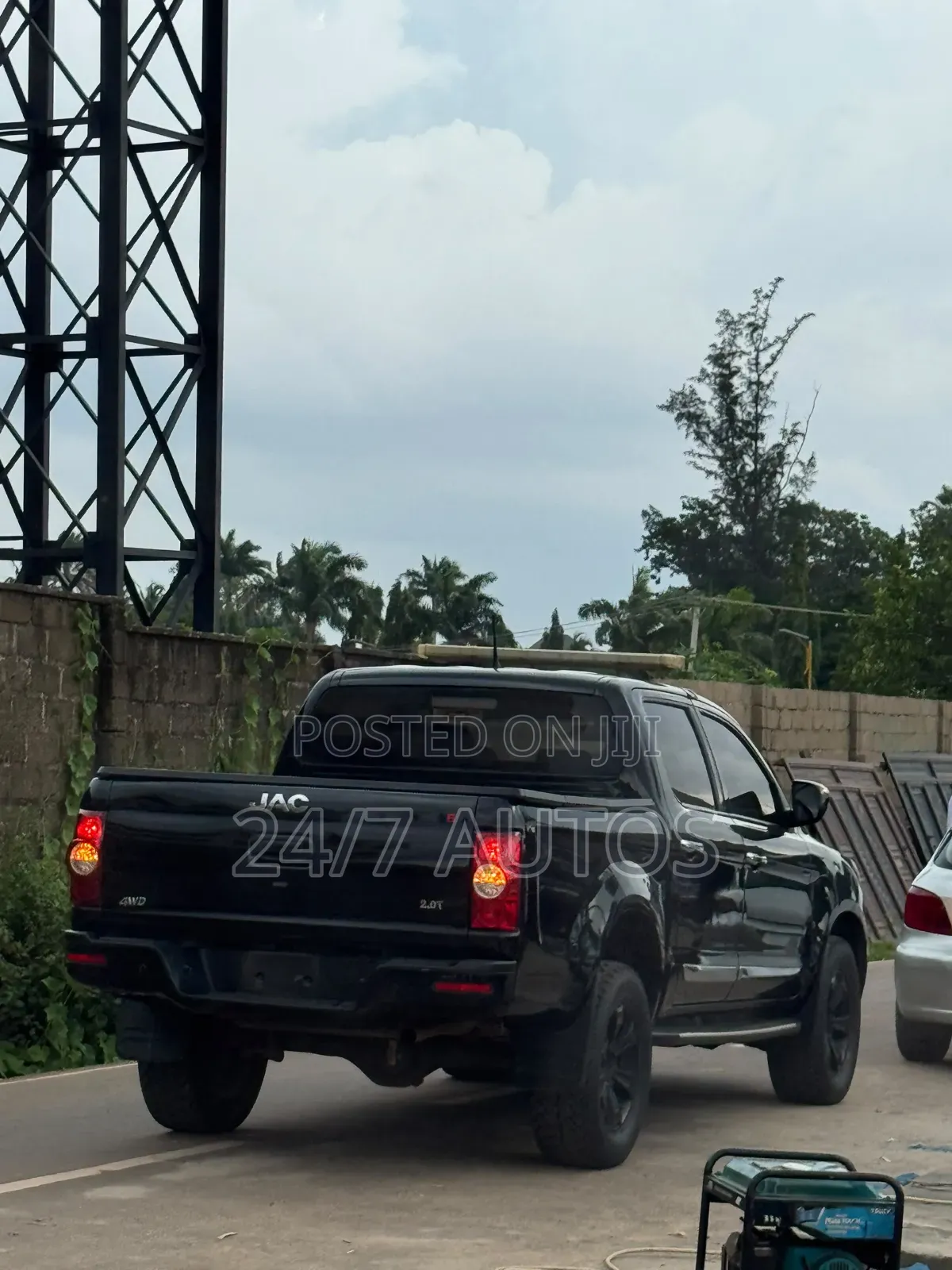 JAC T6 2015 Black