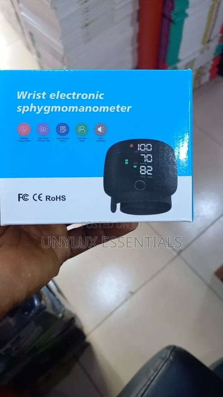 Rechargable Wrist b.p. Monitor
