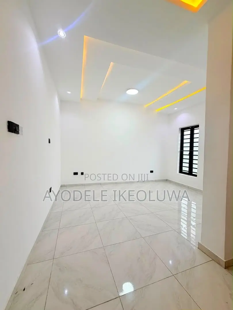 Furnished 3bdrm Apartment in Ikeja for rent