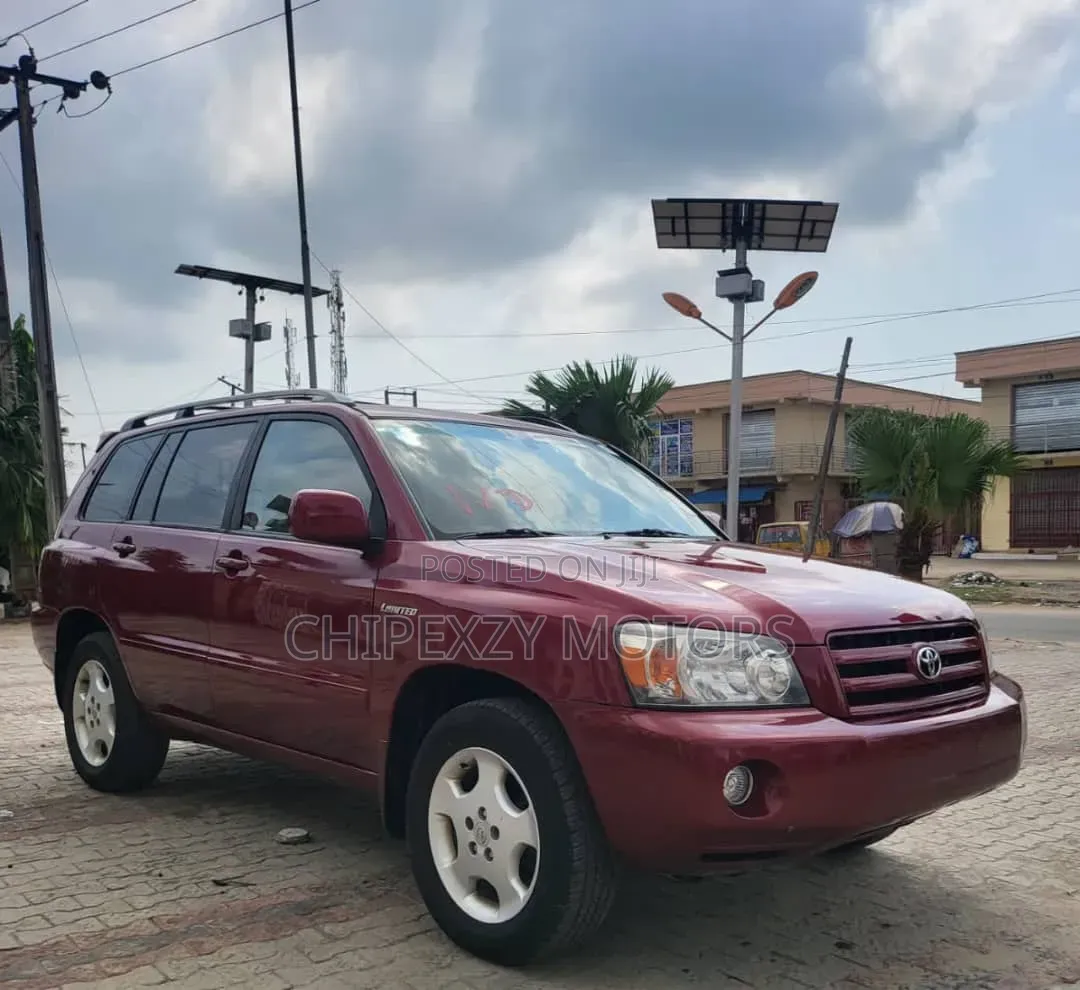 Toyota Highlander 2004 Red