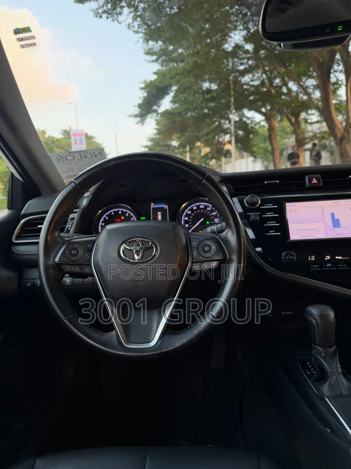Toyota Camry 2019 White