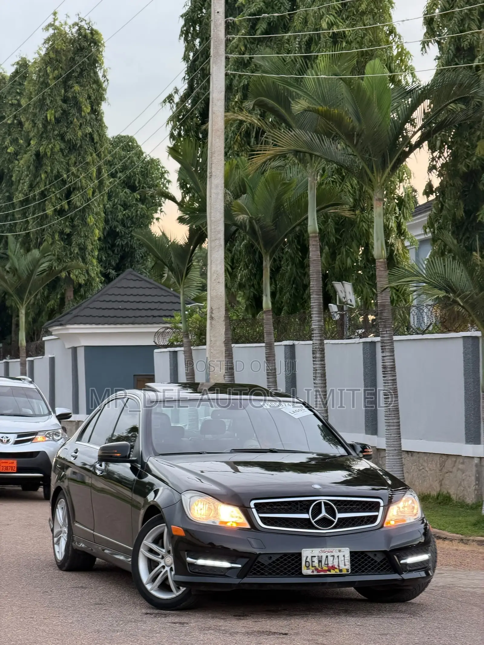 Mercedes-Benz C300 2013 Black