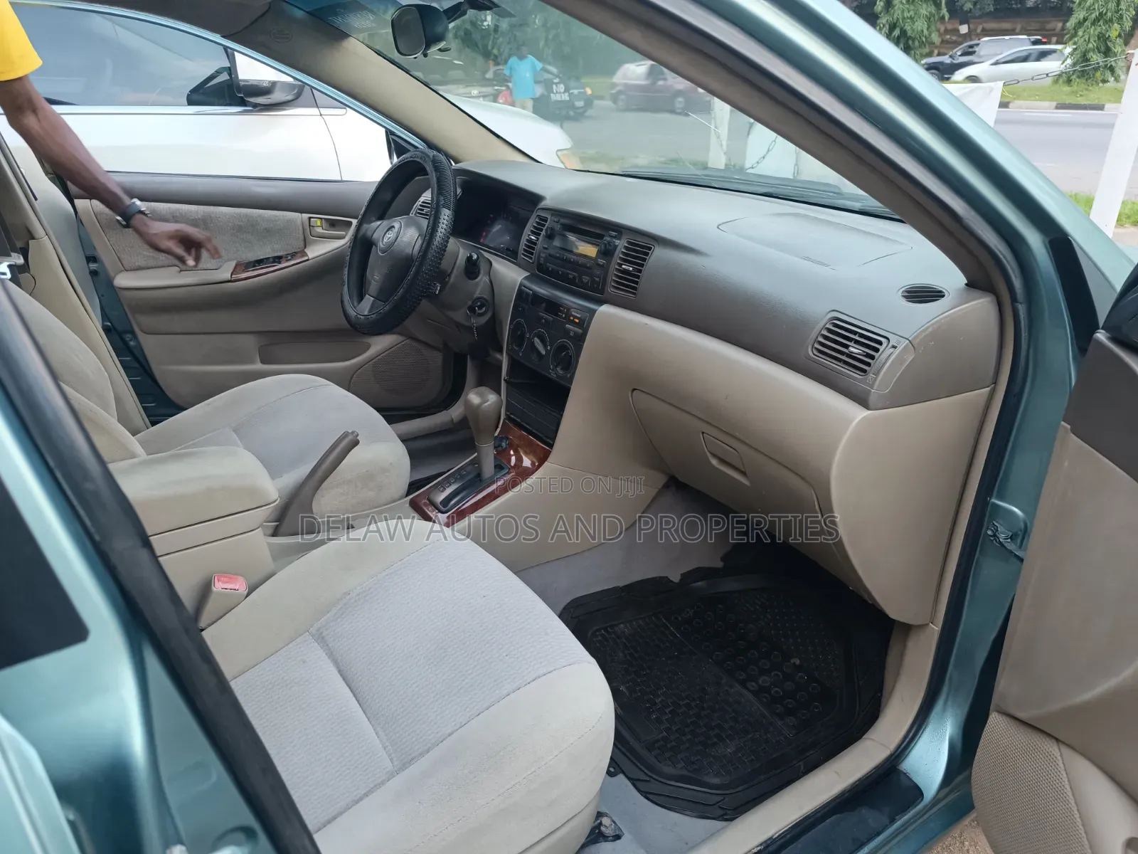 Toyota Corolla LE 2005 Blue