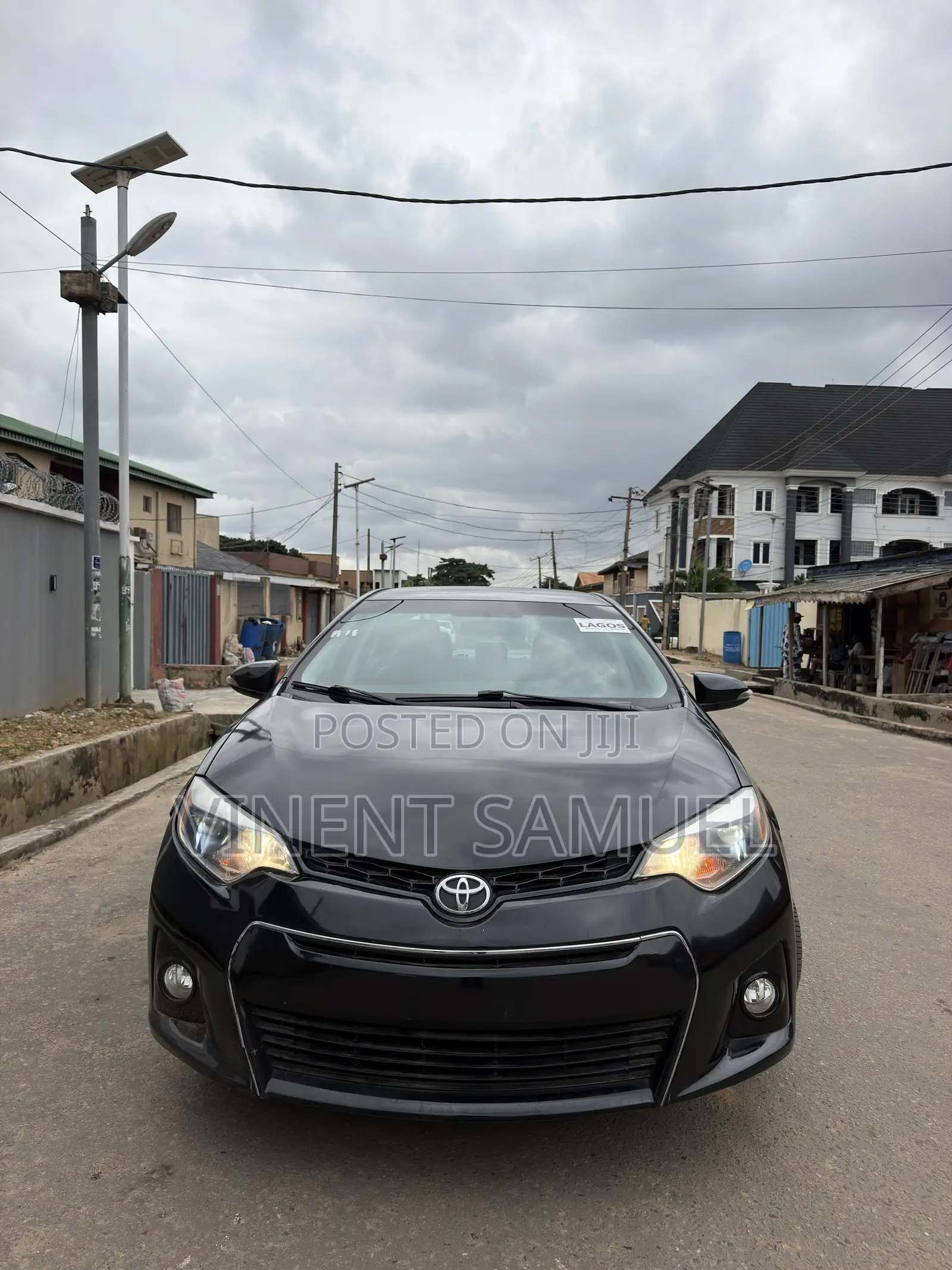 Toyota Corolla 2015 Black