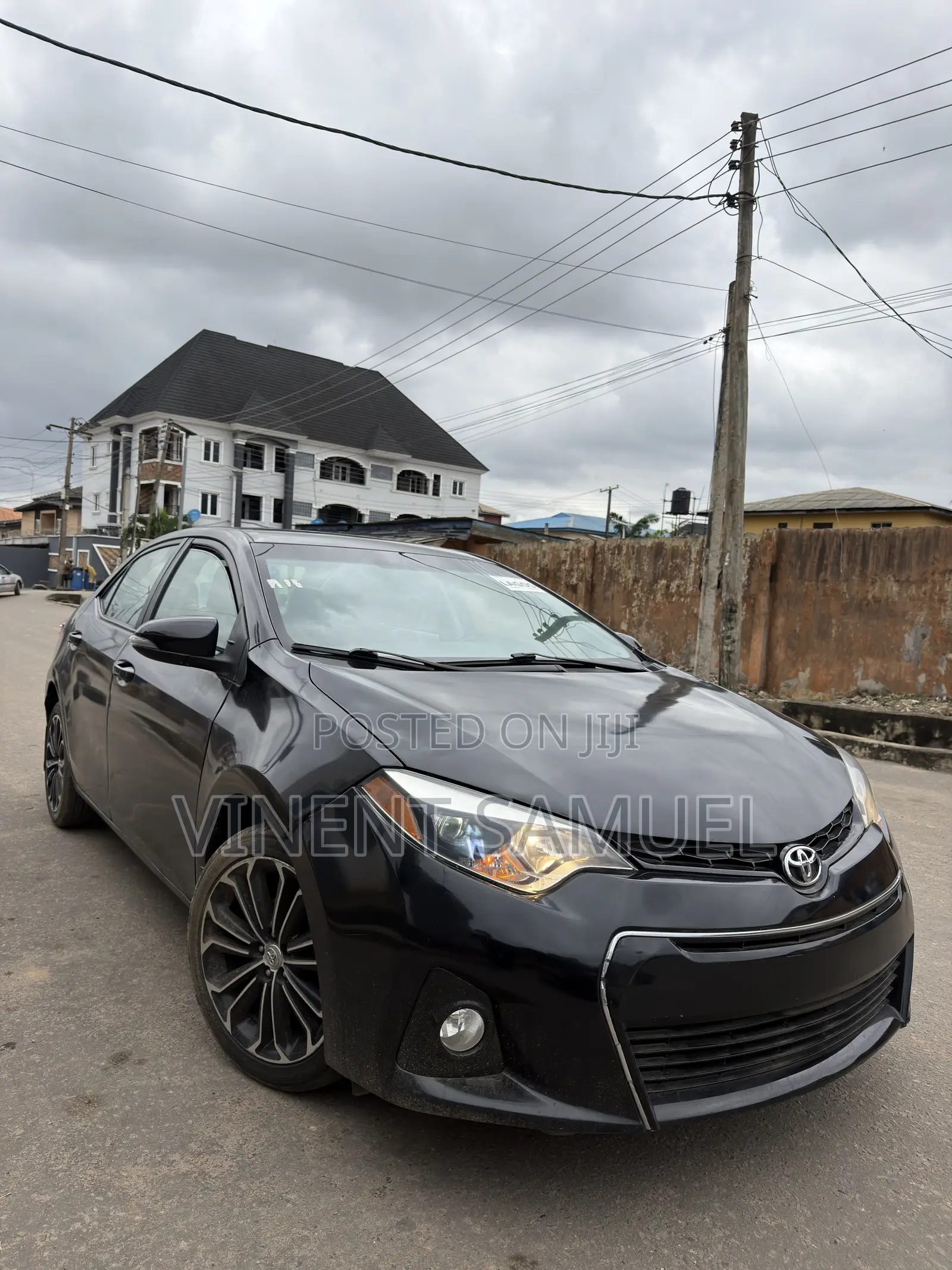 Toyota Corolla 2015 Black