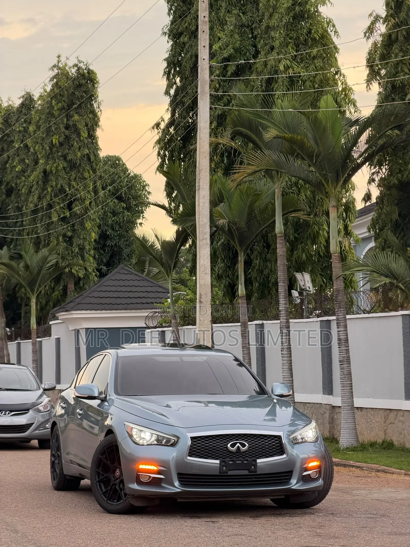 Infiniti Q50 2016 Blue