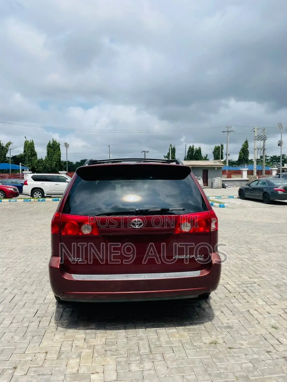 Toyota Sienna XLE Limited 4WD 2007 Burgundy
