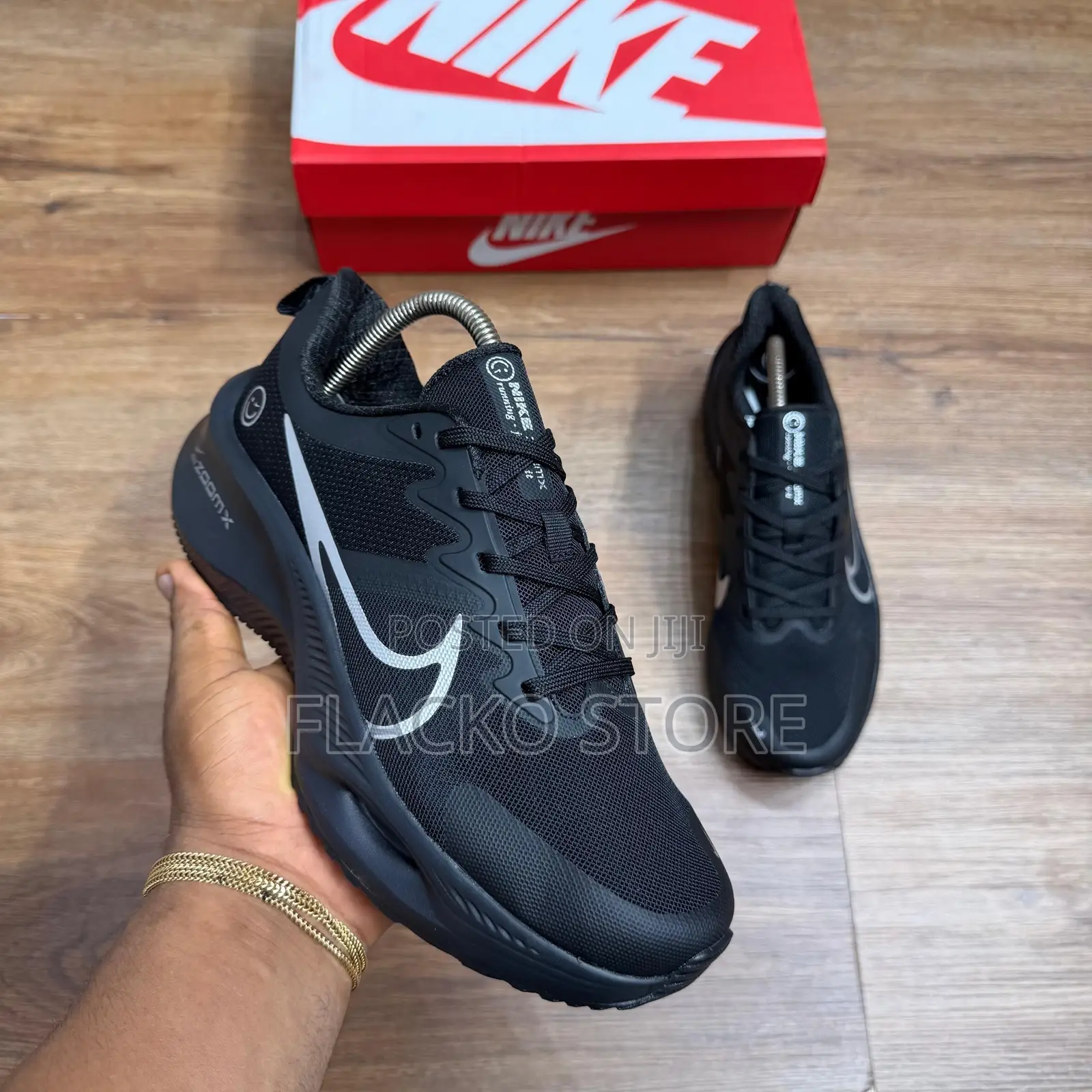 High Quality Nike ZoomX Smileys Runner Sneakers