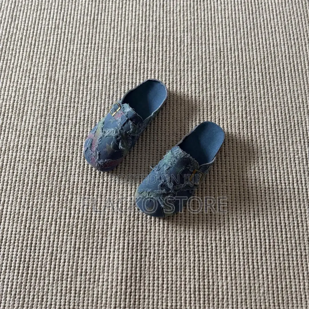 Premium Distressed Star Denim Clogs