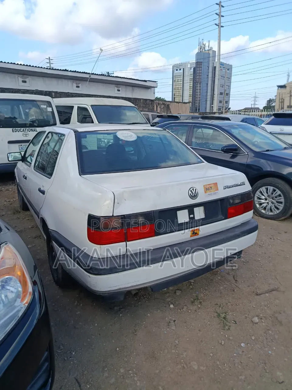 Volkswagen Vento 2001 White