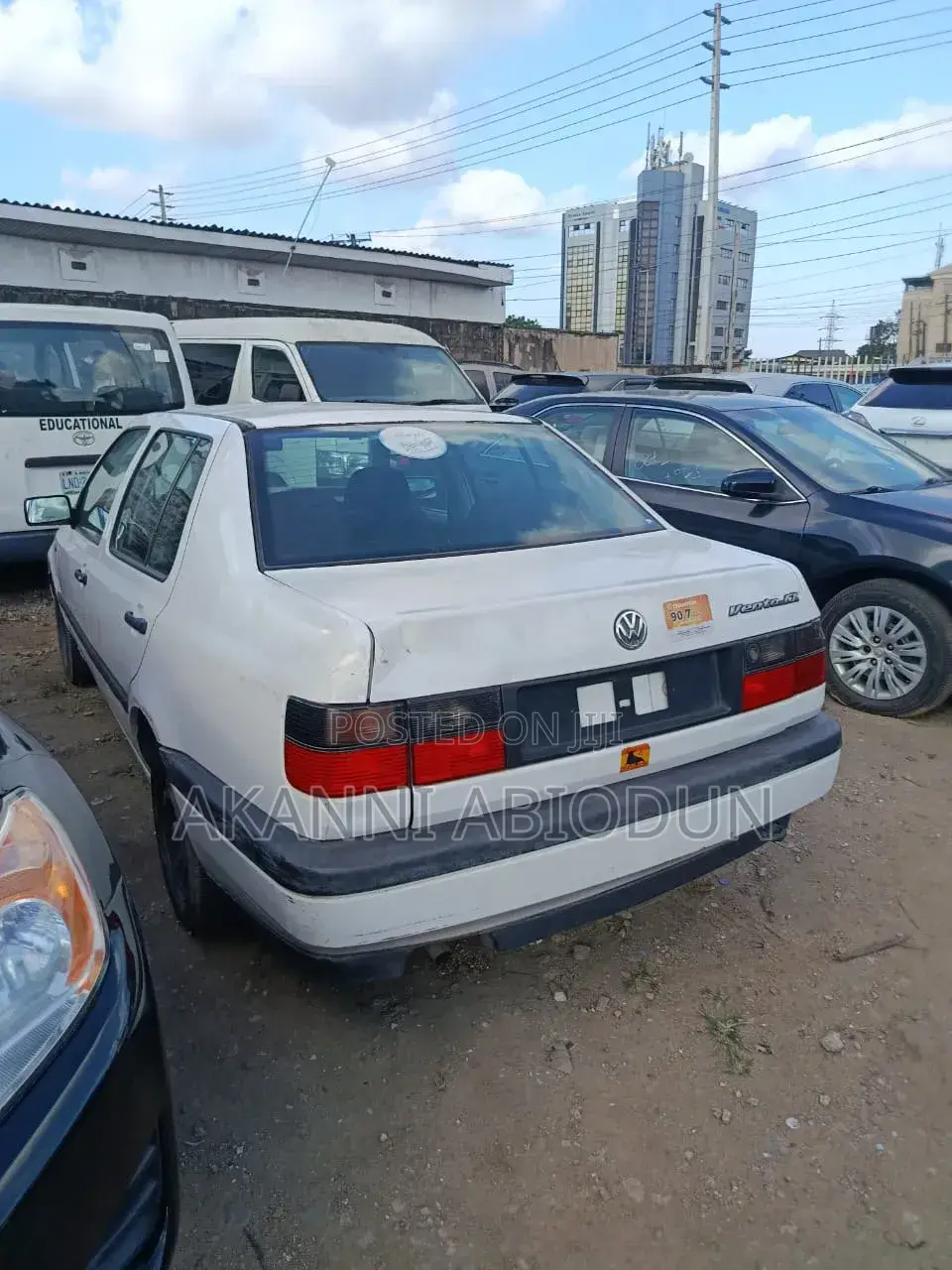 Volkswagen Vento 2001 White