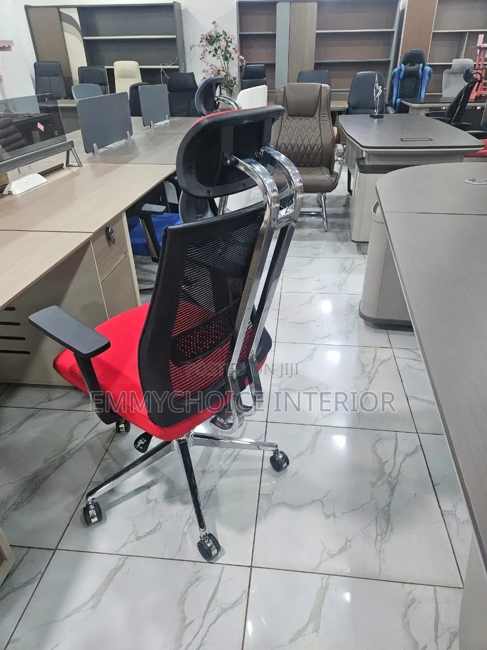 Ergonomic Office Swivel Mesh Chair With Headrest
