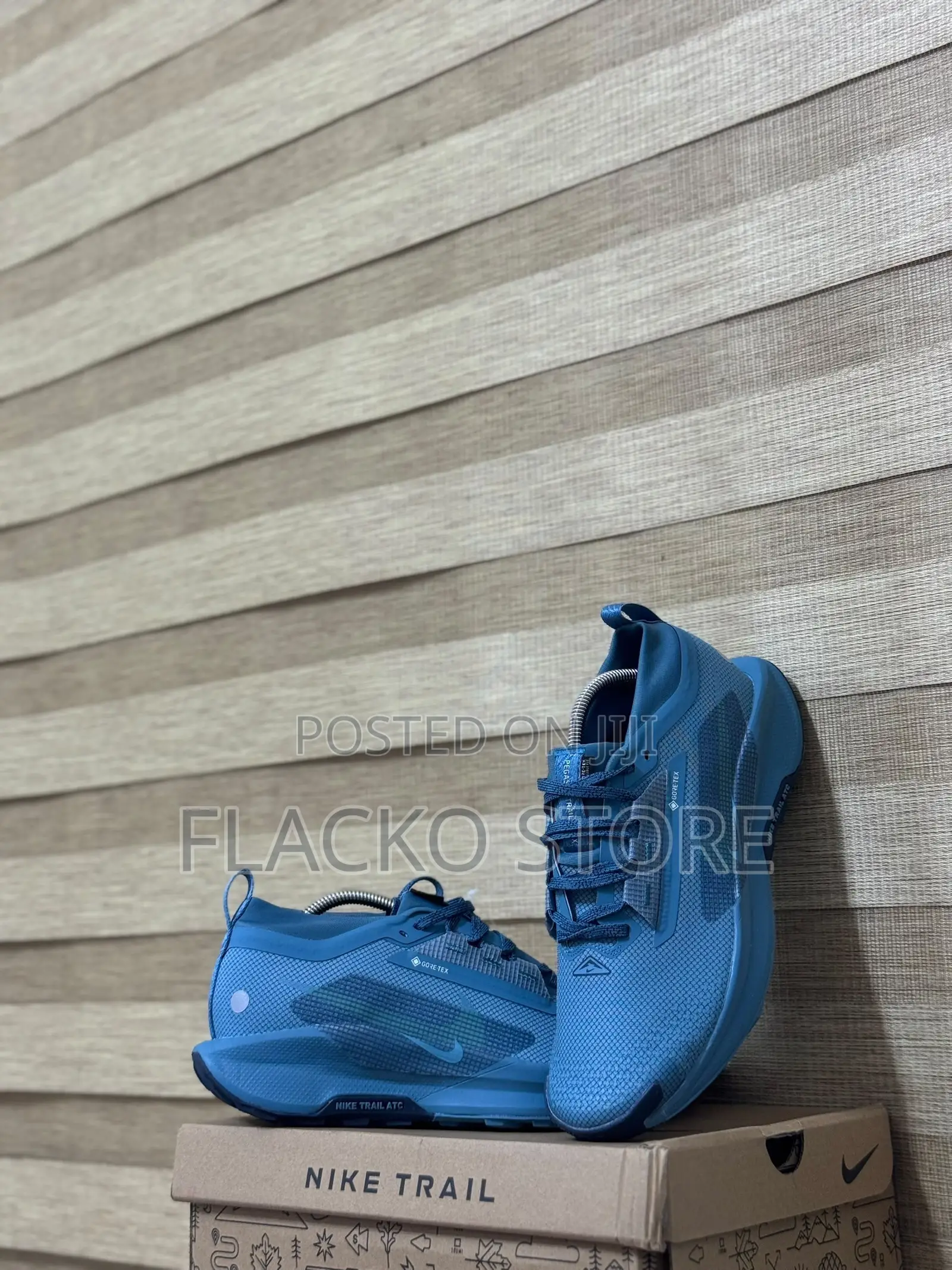 Original Nike Trail 5 Goretex Sneakers