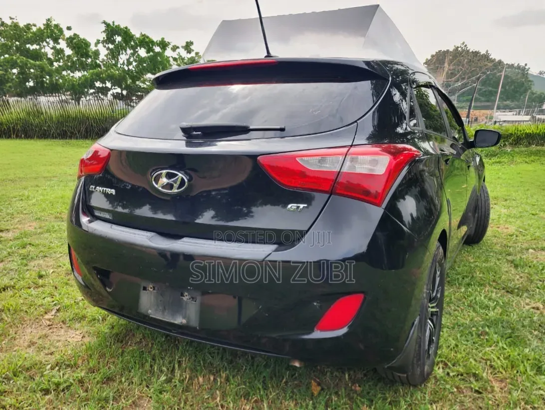 Hyundai Elantra 2015 Black