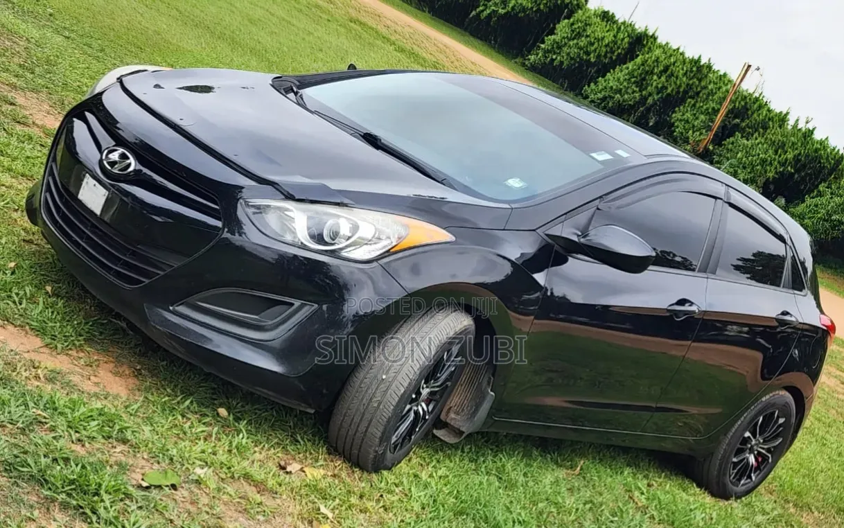 Hyundai Elantra 2015 Black