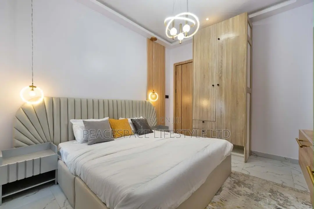 Lovely 1 Bedroom Lekki