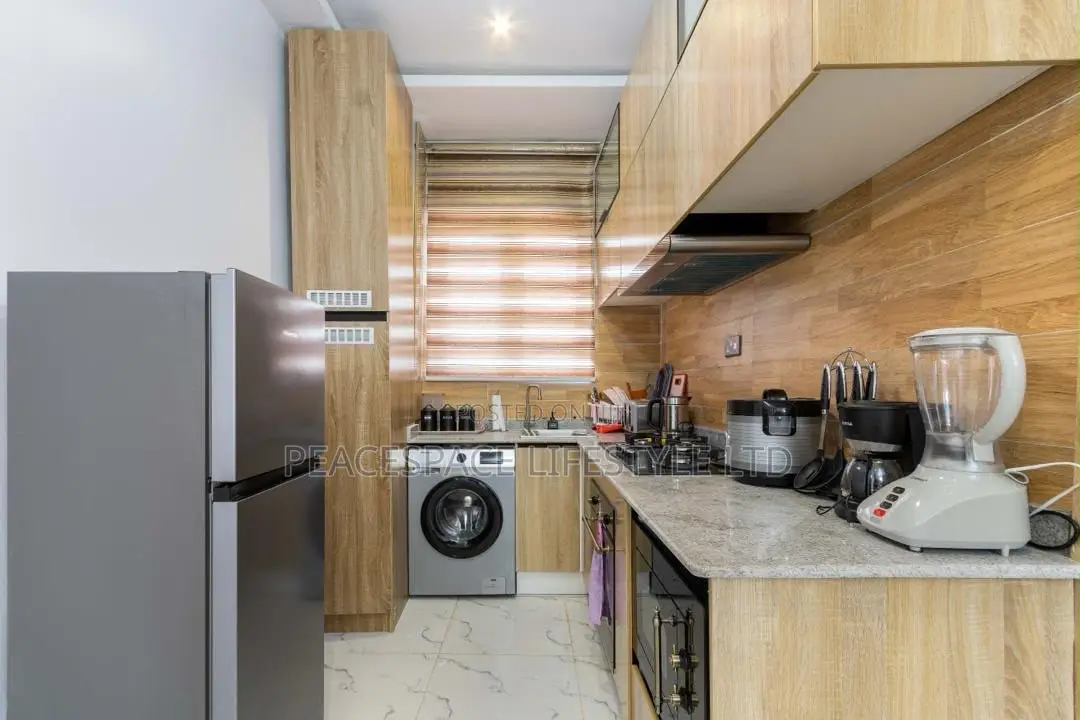 Lovely 1 Bedroom Lekki
