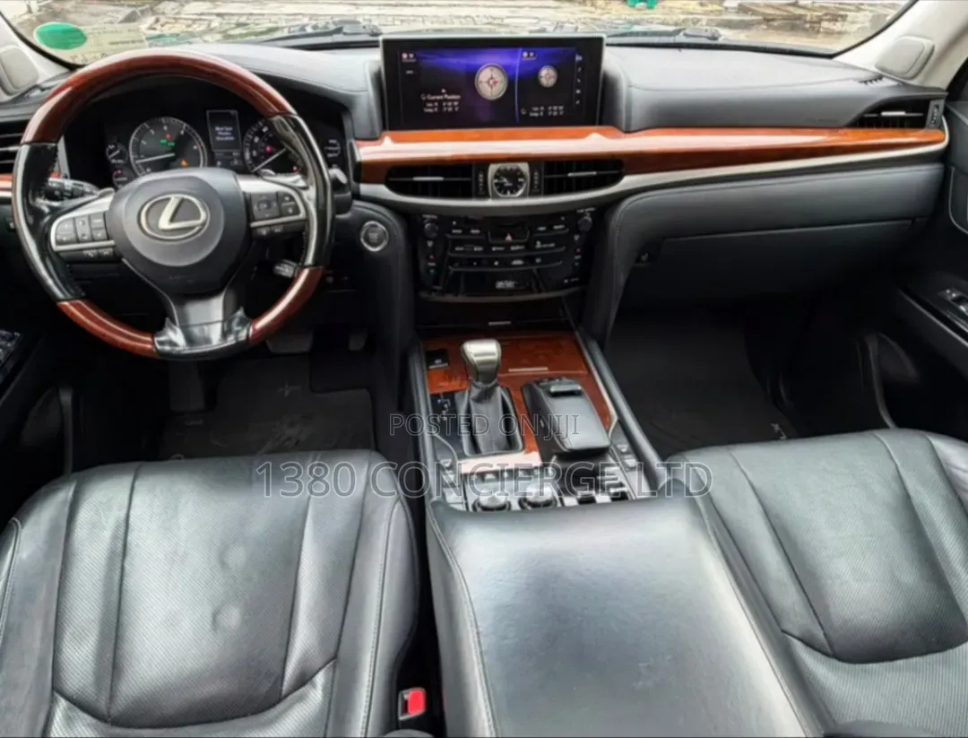 Lexus LX 2018 Black