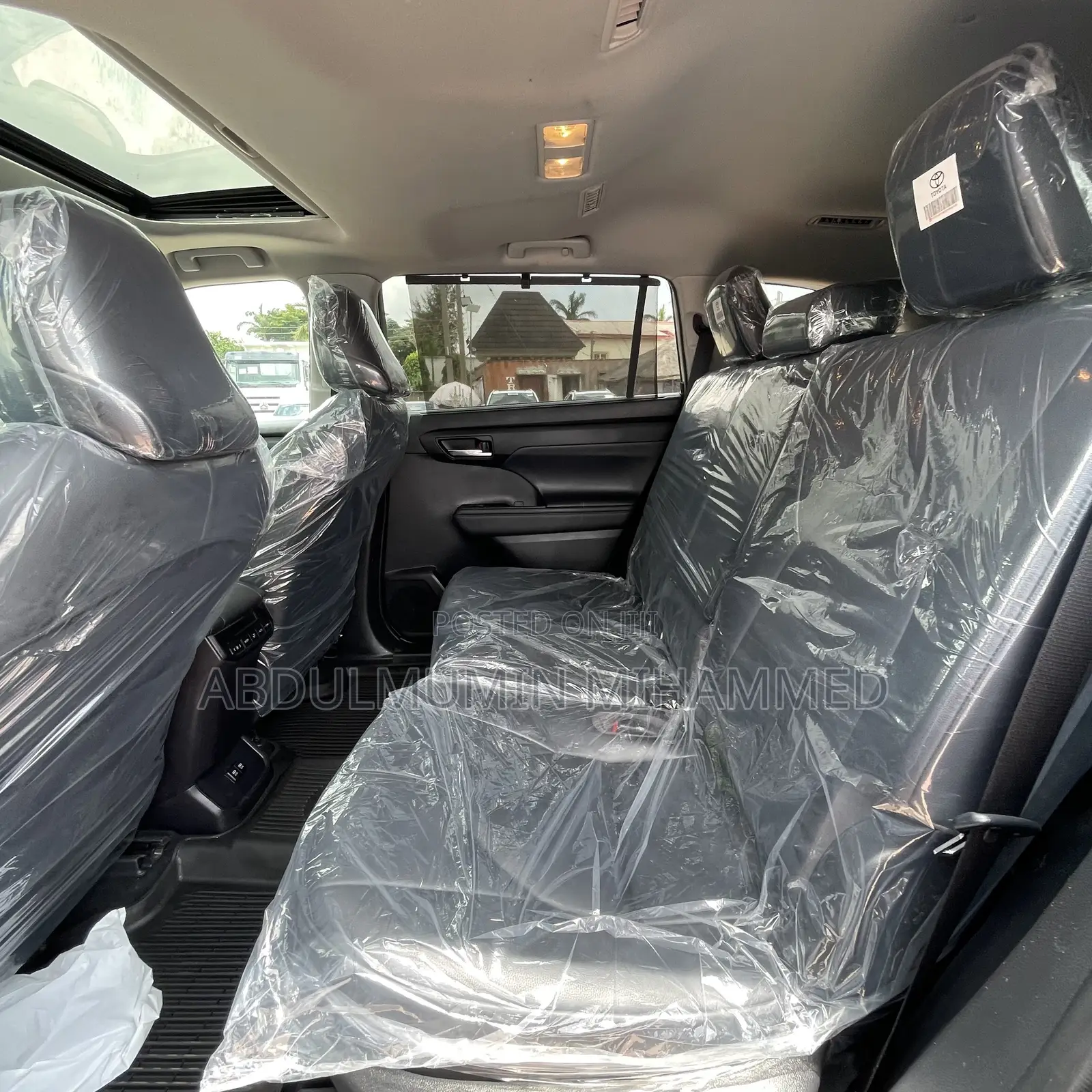 Toyota Highlander XLE 2021 Silver