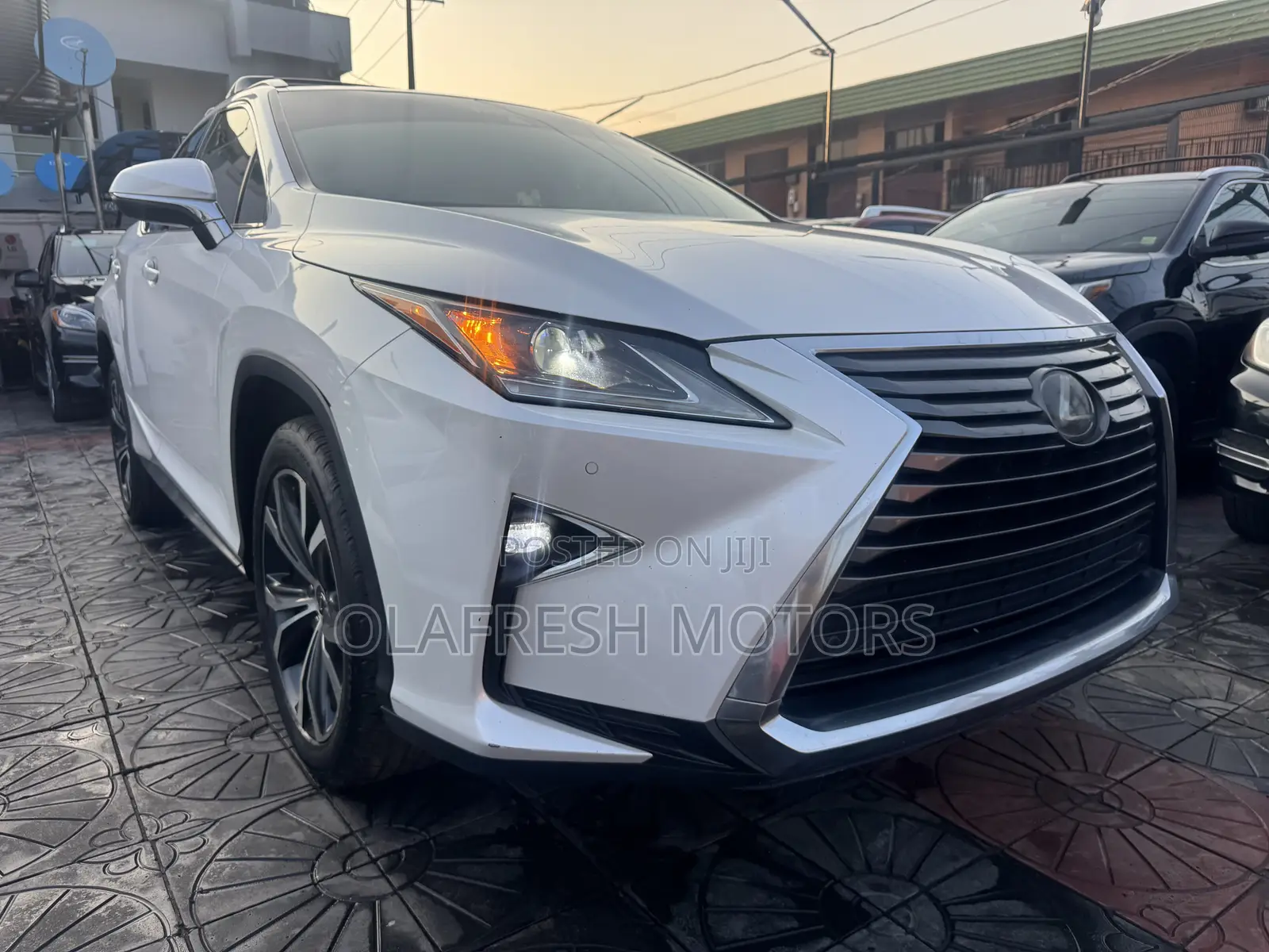 Lexus RX 350 AWD 2016 White