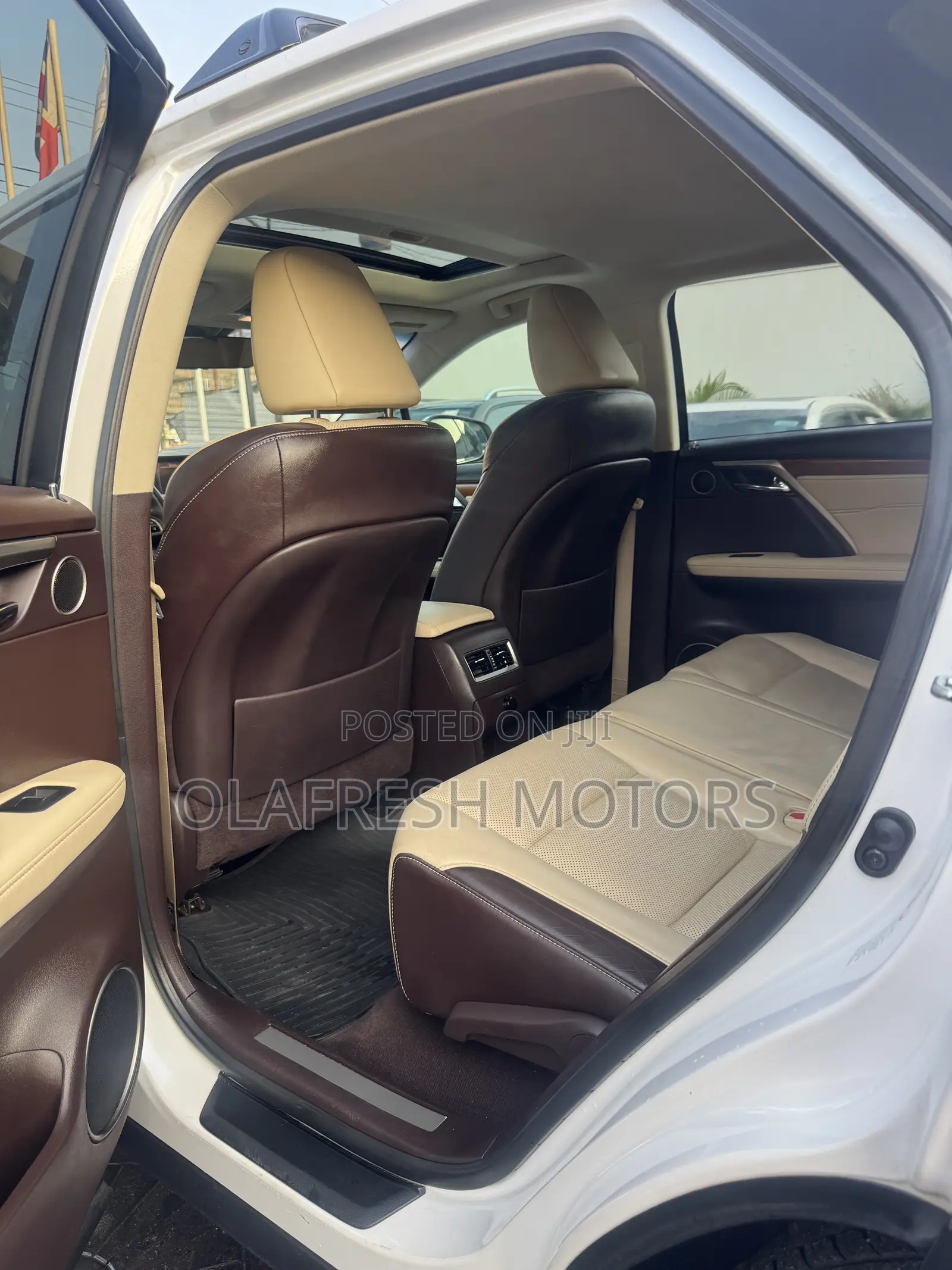 Lexus RX 350 AWD 2016 White