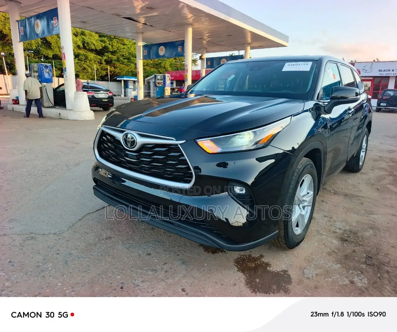 Toyota Highlander L 2022 Black