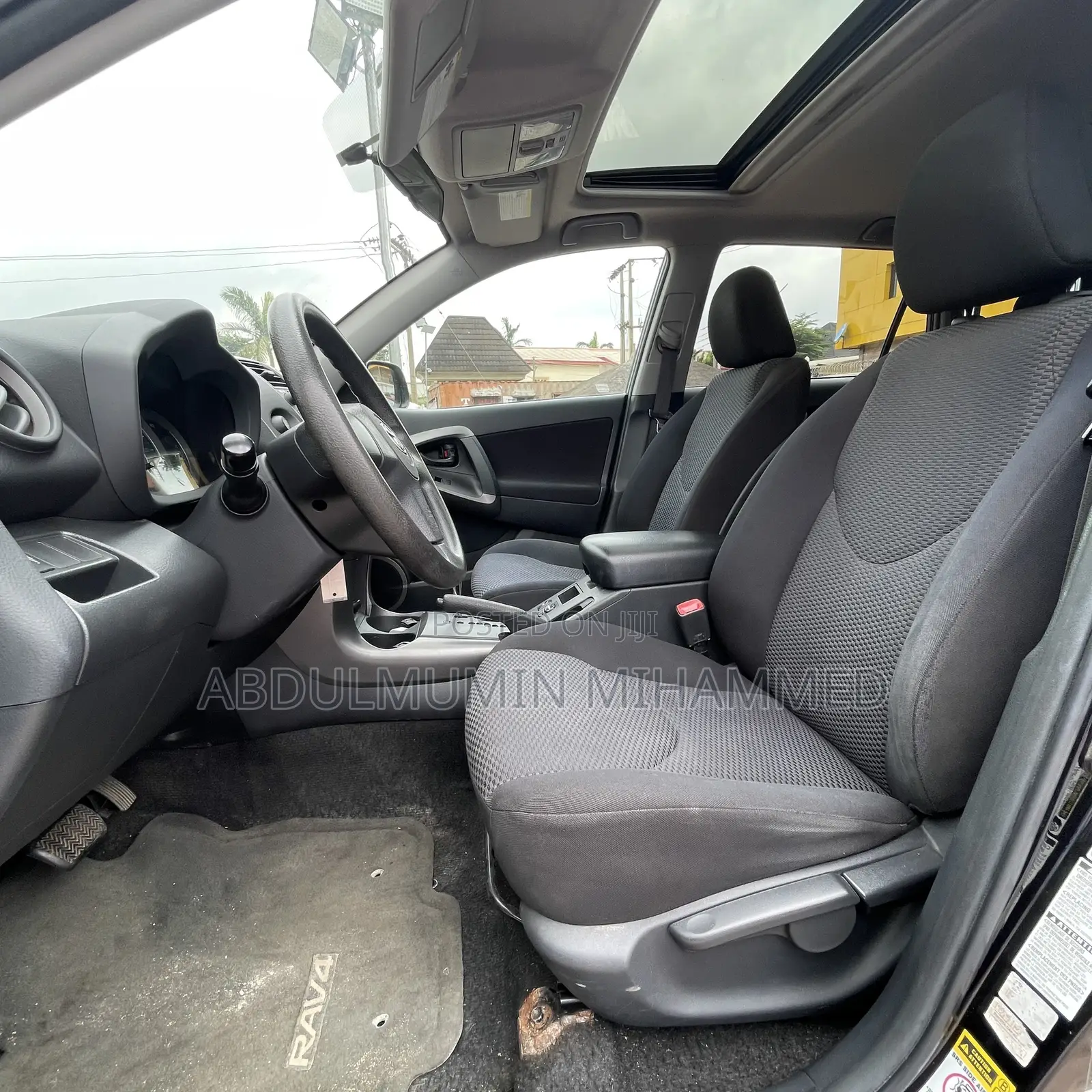 Toyota RAV4 2010 Black