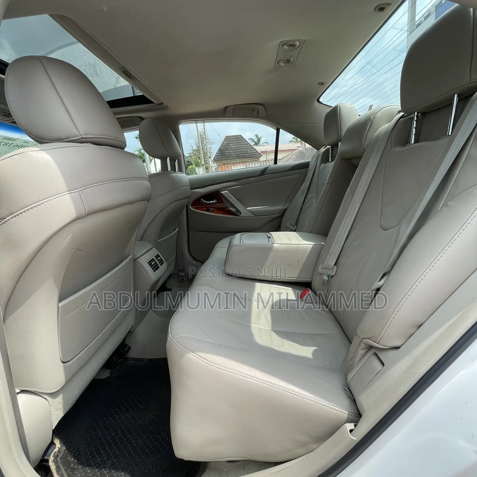 Toyota Camry XLE 4dr Sedan (2.5L 4cyl 6AM) 2010 White