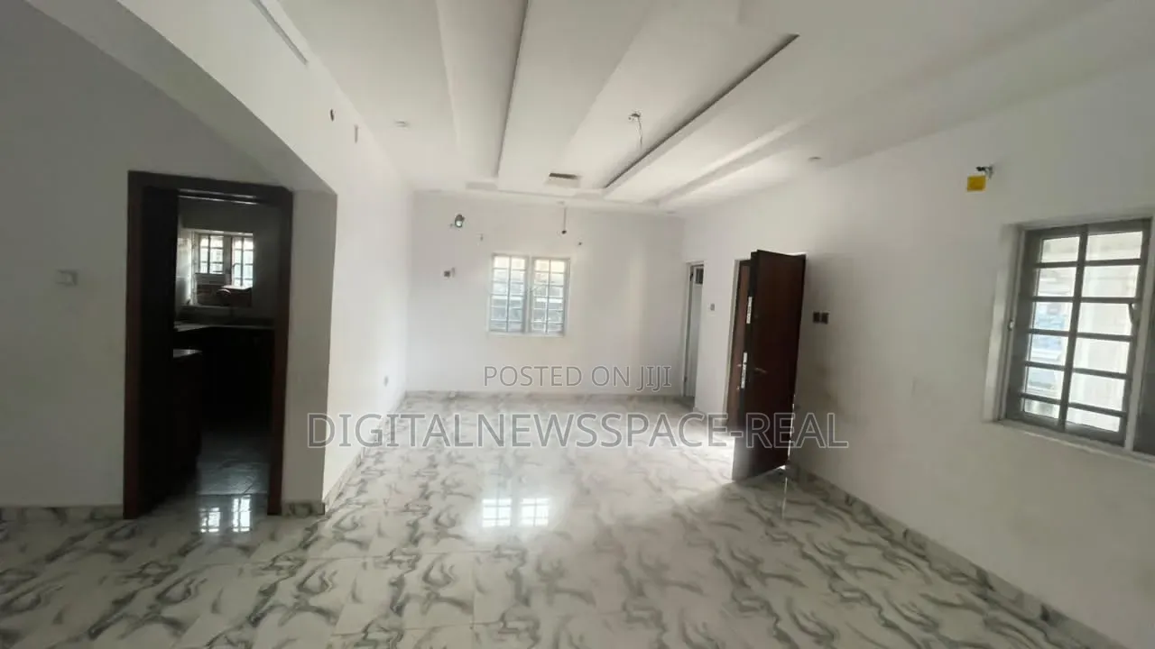 Furnished 2bdrm Apartment in Ogunfayo,, Awoyaya for rent