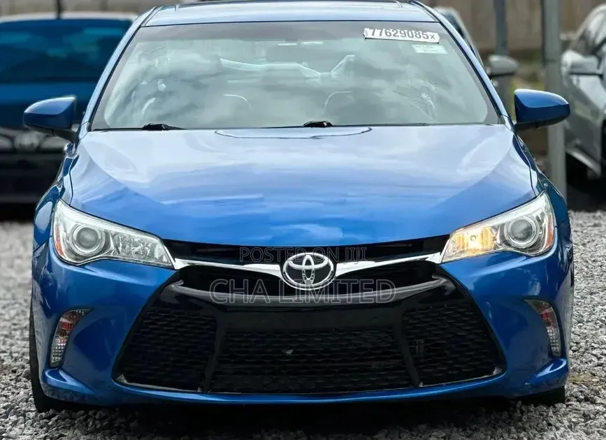 Toyota Camry SE w/Special Edition Pkg (2.5L 4cyl 6A) 2016 Blue