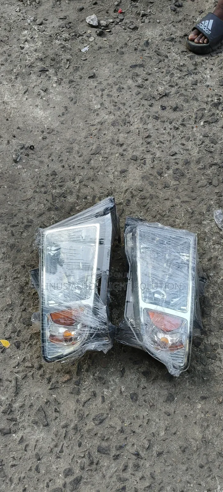 Head Lights Honda Ridgeline 2012