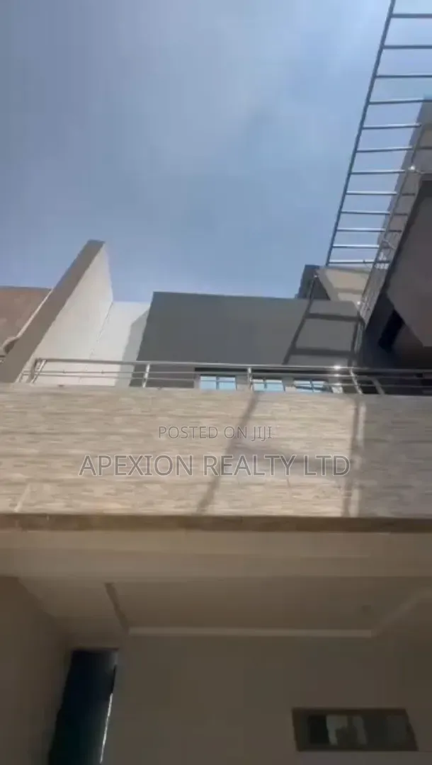 4bdrm Apartment in Durunmi, Durumi for rent