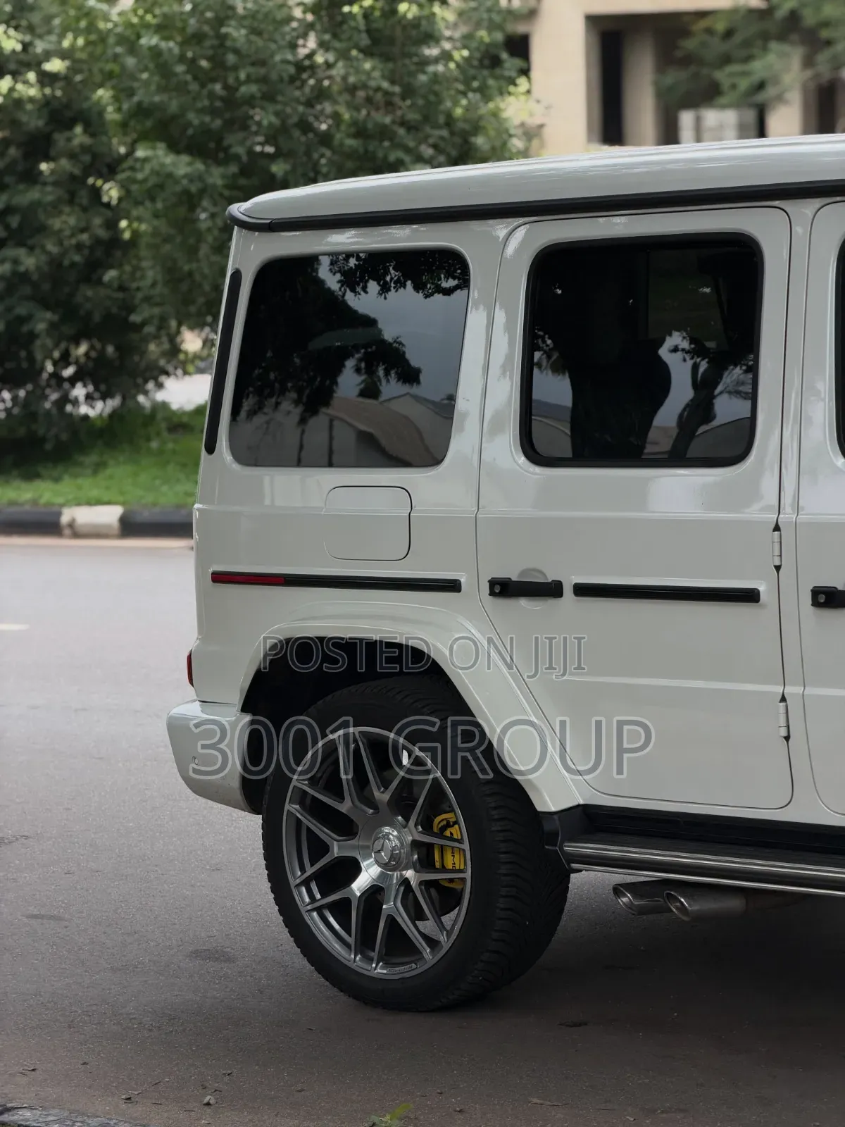 Mercedes-Benz G-Class 2019 White