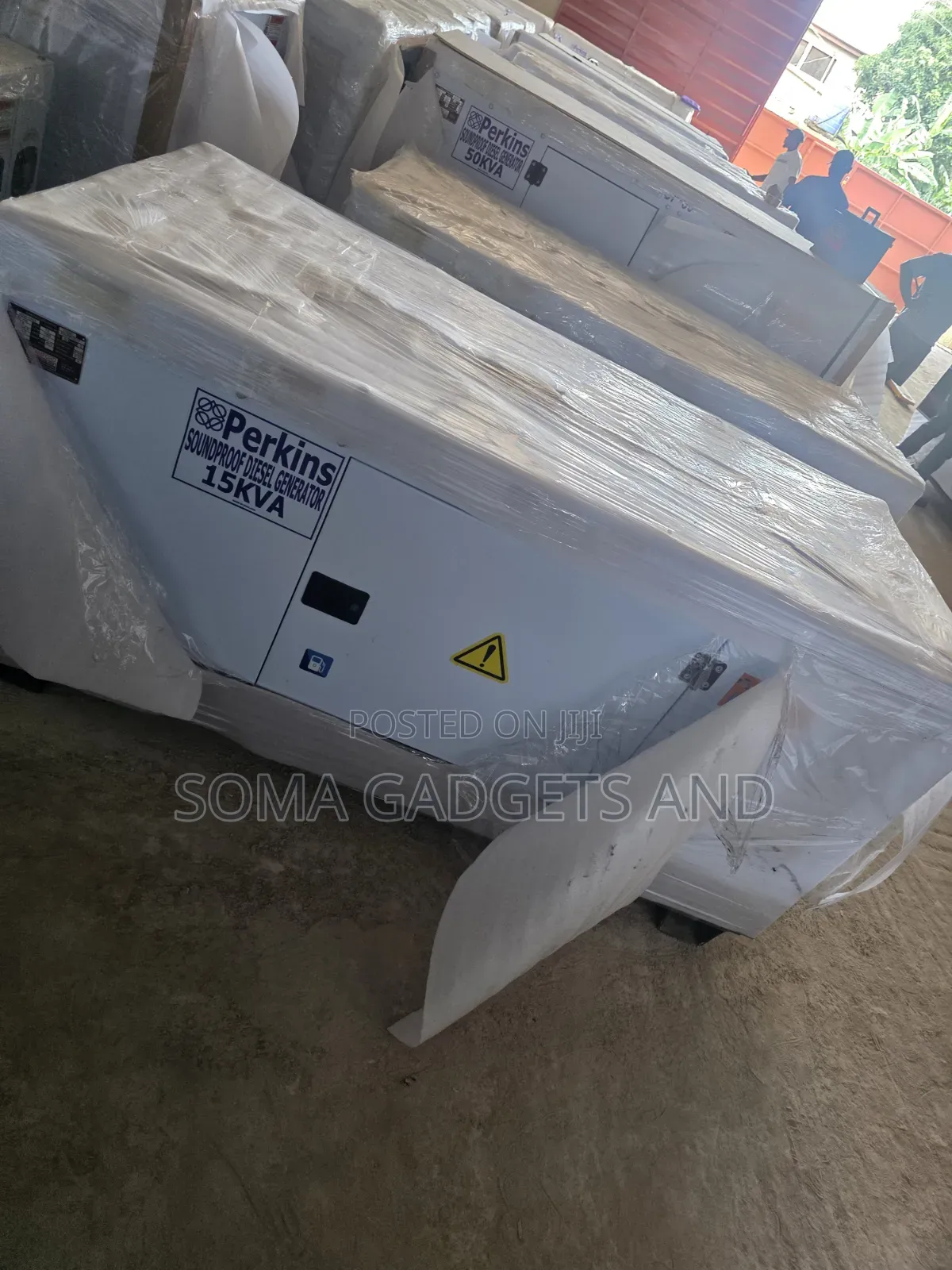 Perkins 15kva Diesel Soundproof Gen 2years Wty 100%copper Coil