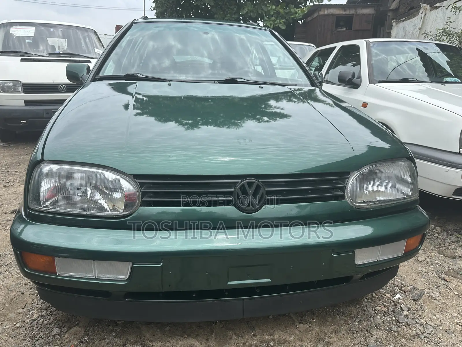 Volkswagen Golf 2002 Green