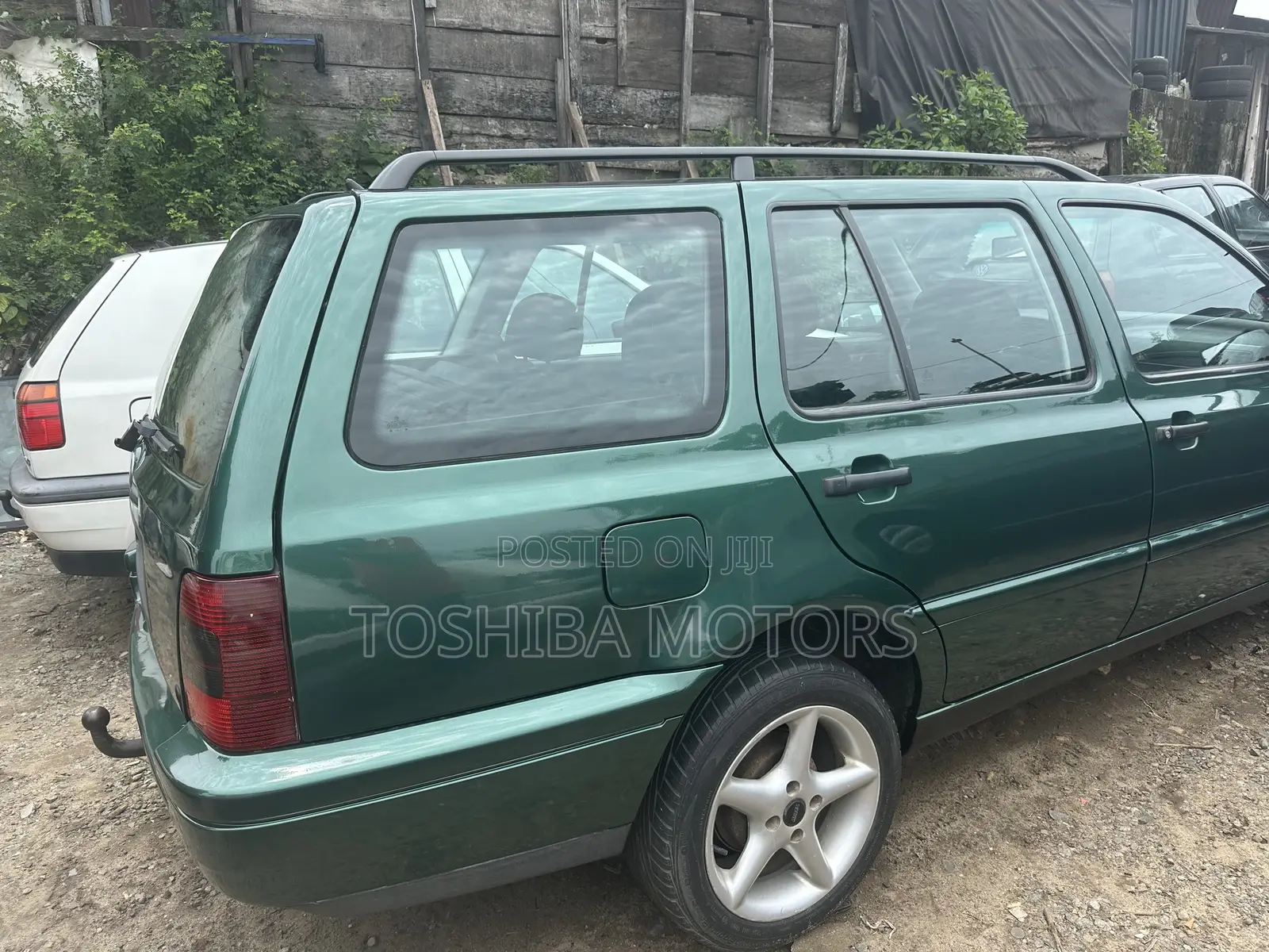 Volkswagen Golf 2002 Green
