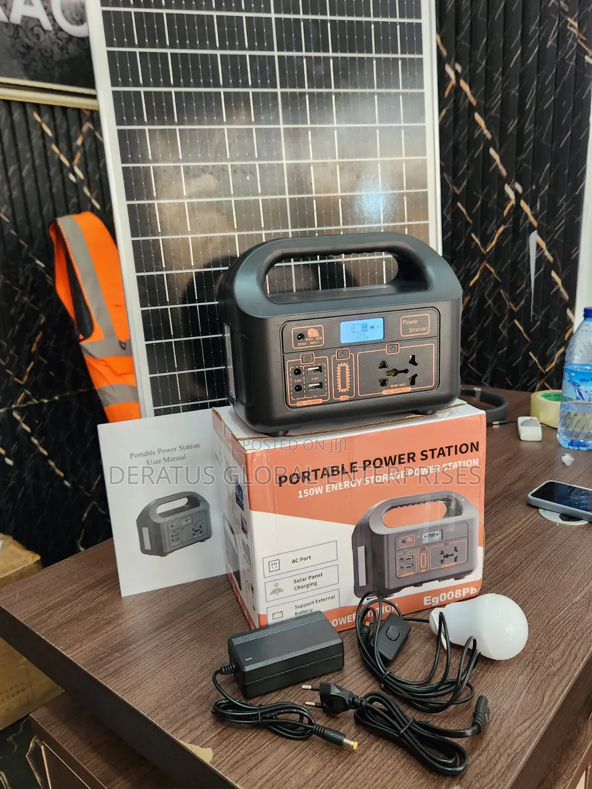 150W Rechargeable Solar Power Station With Solar Panel