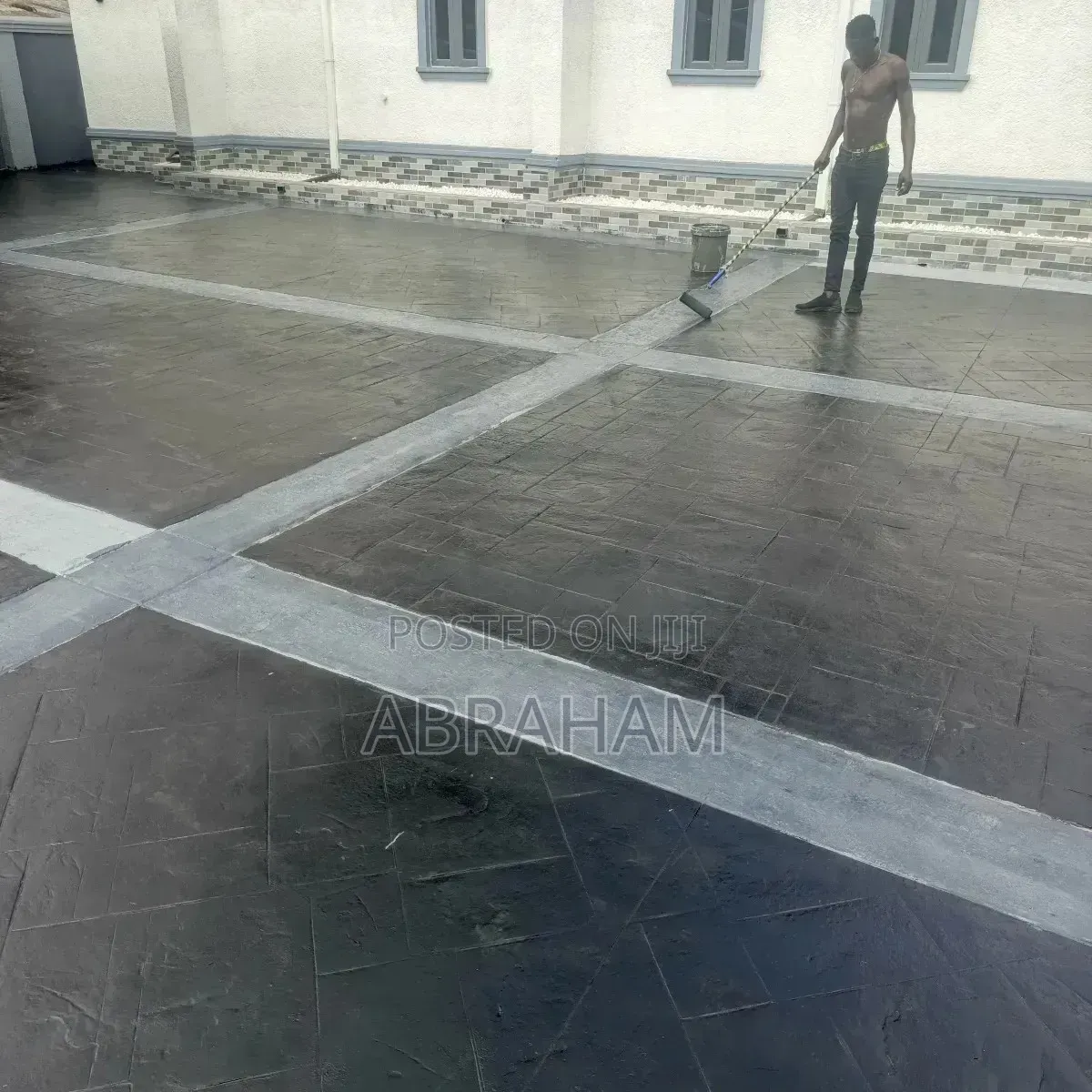 Increet Concrete Floor and Walls Design