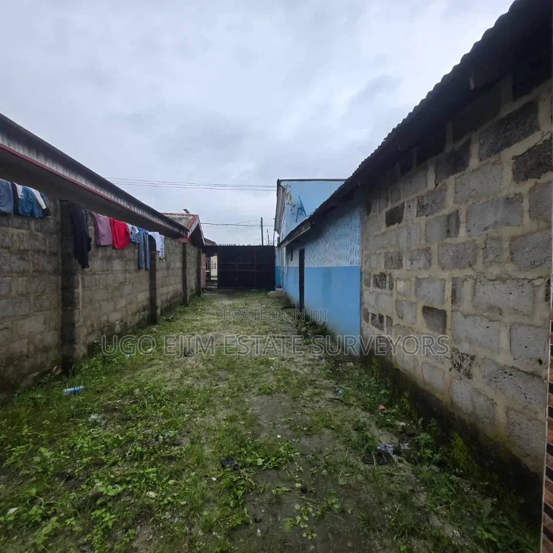 2bdrm Bungalow in Port-Harcourt for sale