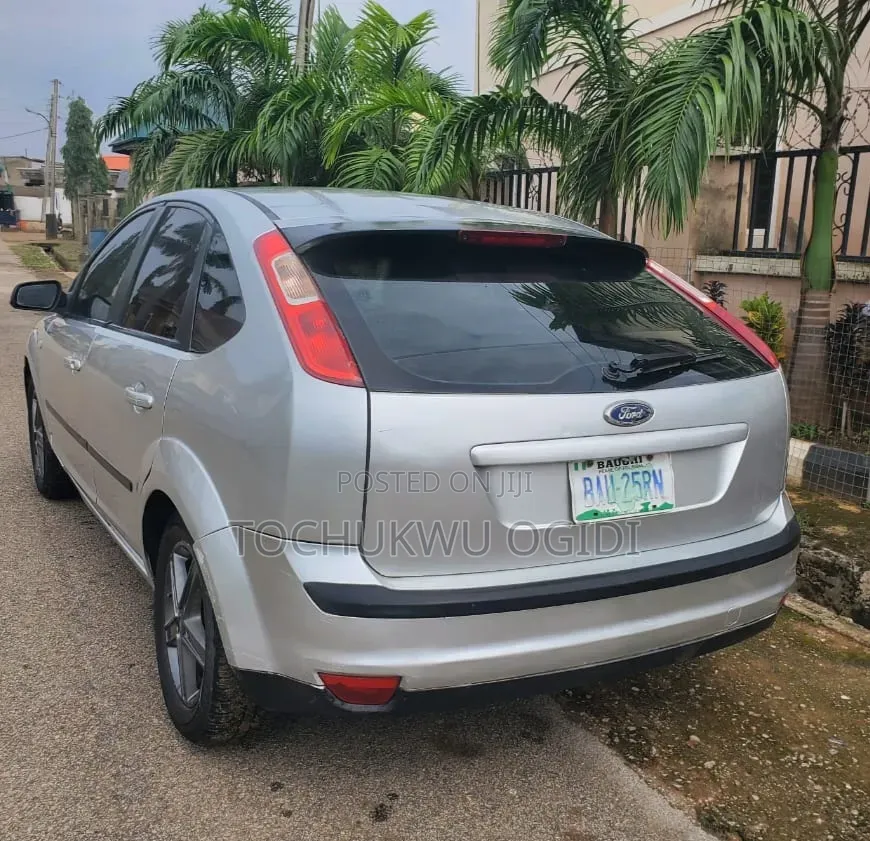 Ford Focus 2006 Silver