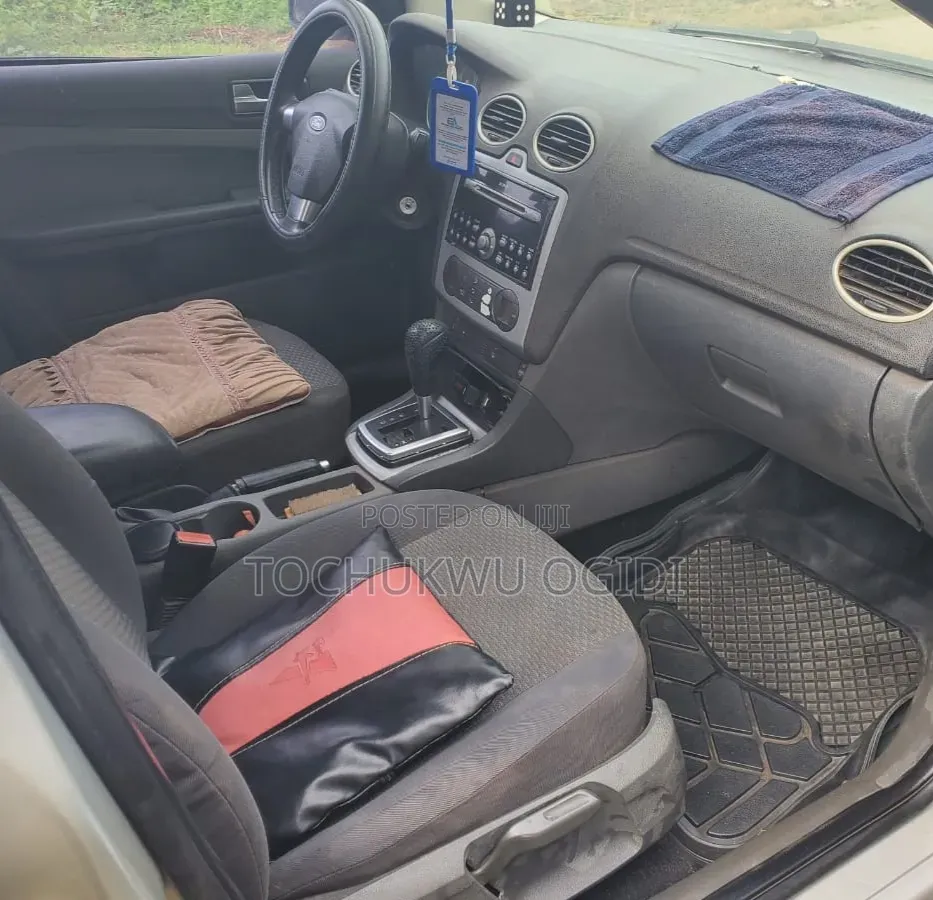 Ford Focus 2006 Silver