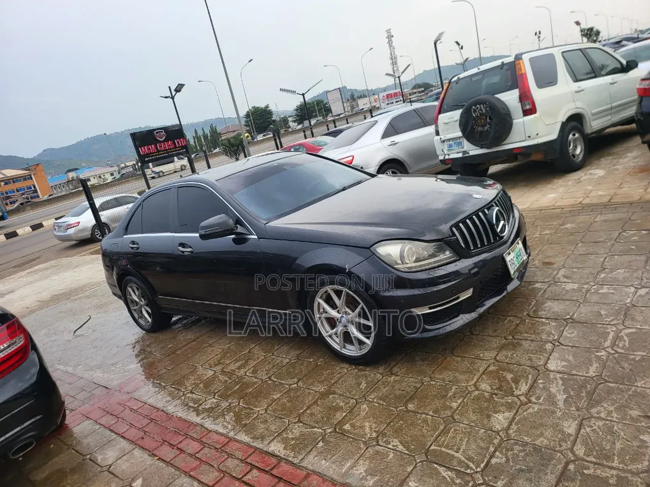 Mercedes-Benz C300 2010 Black
