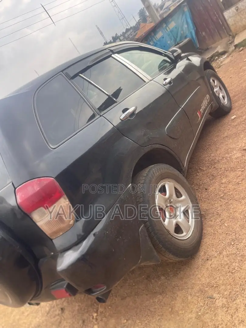 Toyota RAV4 2004 Black