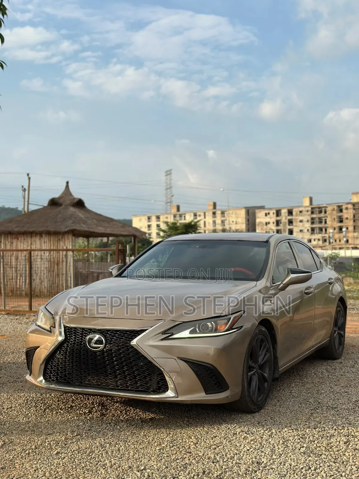 Lexus ES 2020 Gold