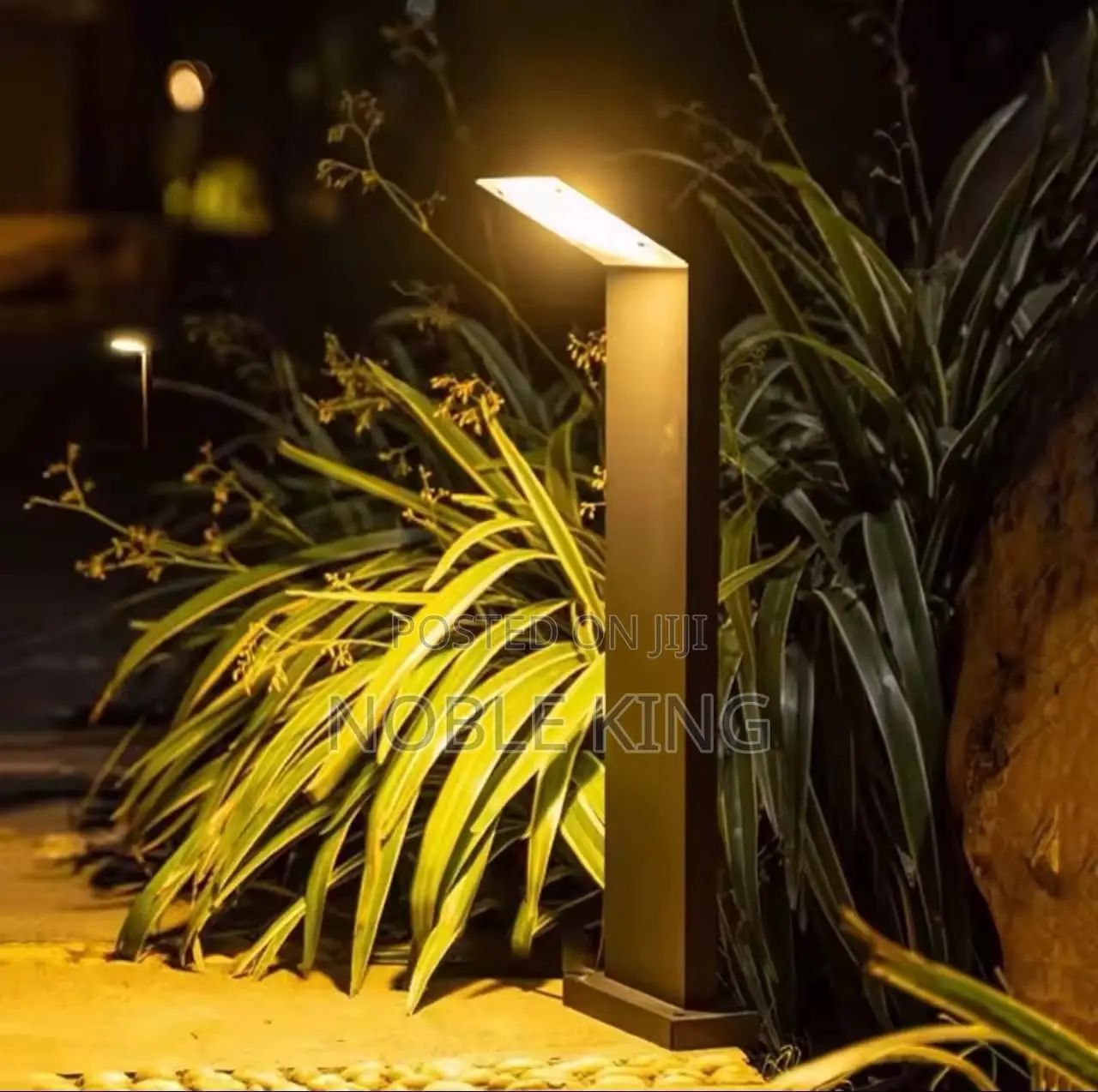 Waterproof IP65 LED Lawn Light AC85~265V 12W Seven Aluminum