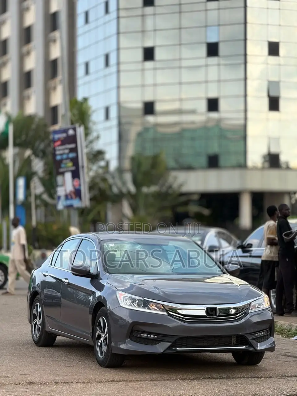 Honda Accord LX 4dr Sedan FWD (2.4L 4cyl 2A) 2016 Gray