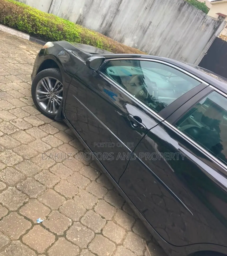 Toyota Camry 2015 Black