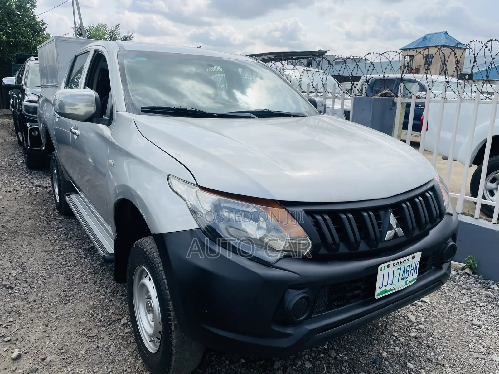 Mitsubishi L200 2016 Silver