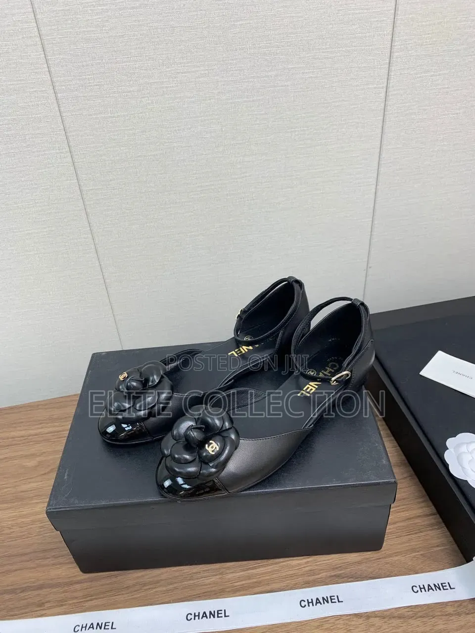 Luxury Channel Flower Sling Sizes 37-42 Fully Boxed Wirh Receipt